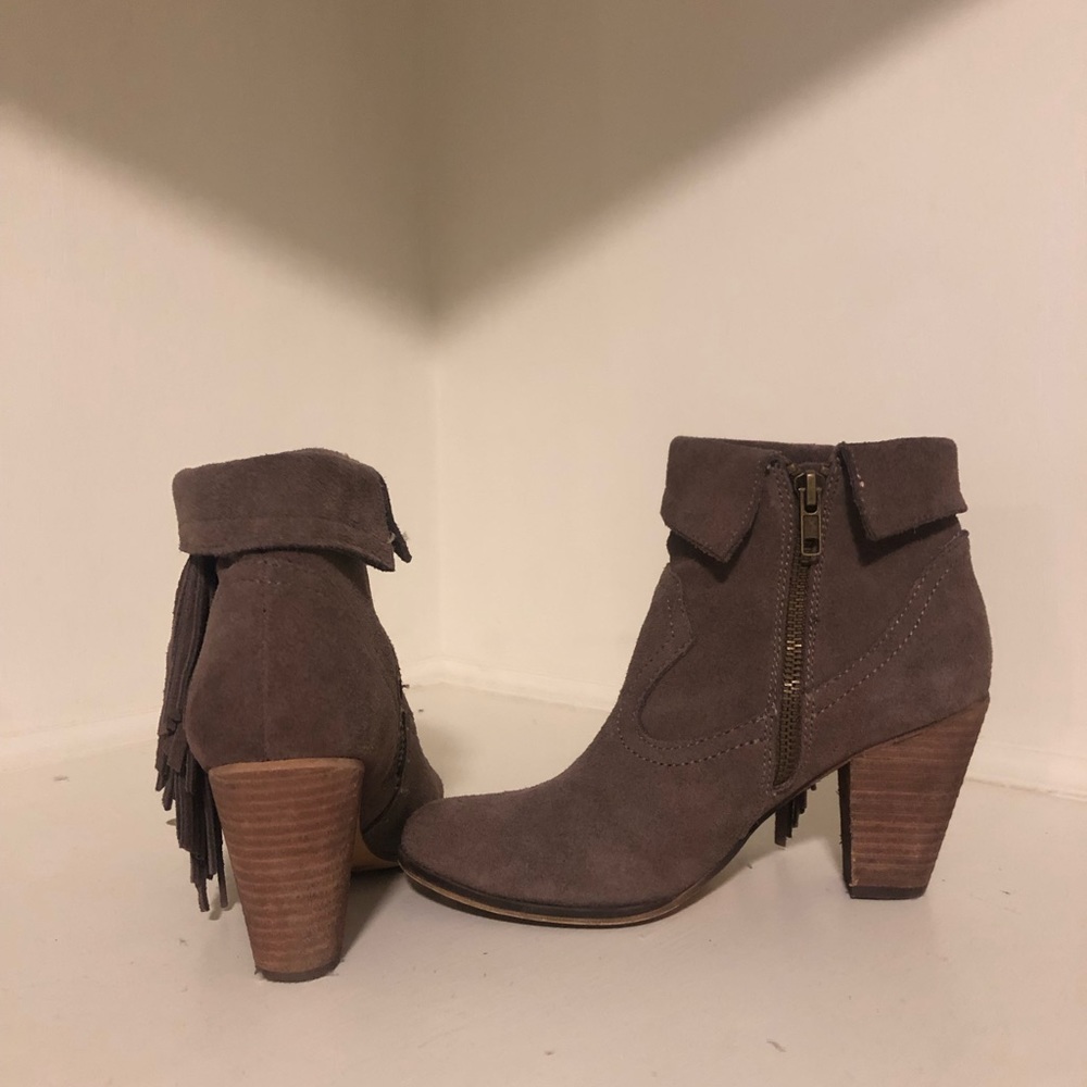Steve Madden booties- lightly worn